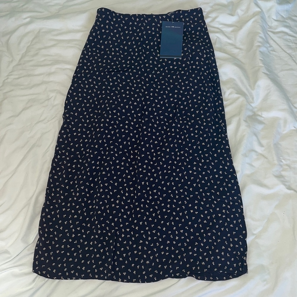NEW Brandy Melville Midi Skirt